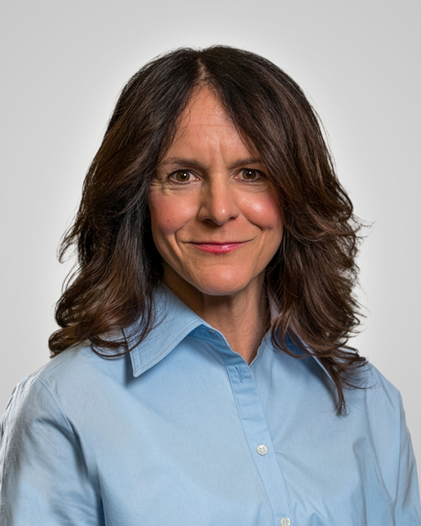 Carrie Albro